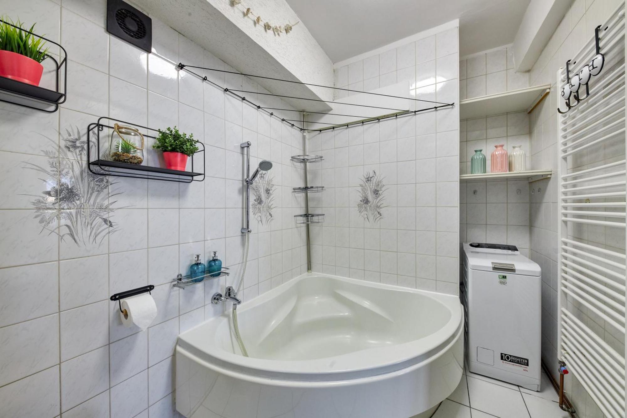 Mahalo Apartment Bratislava Luaran gambar